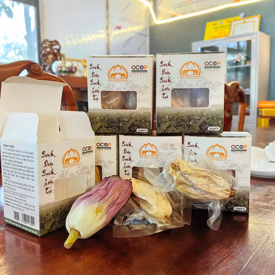 Bách diệp hồng liên trà