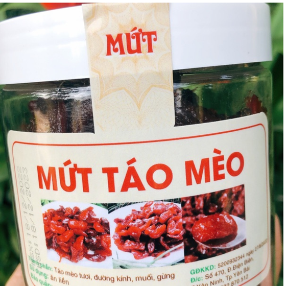Mứt táo mèo