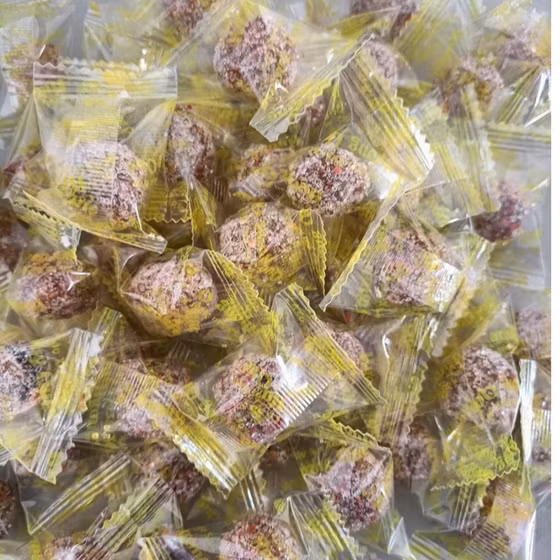 Kẹo me cay Hương Quê