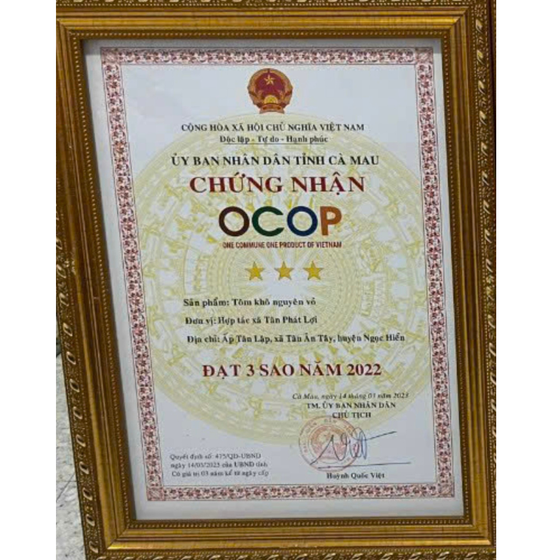 Tôm khô nguyên vỏ