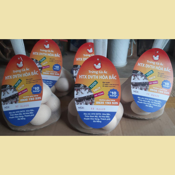 Trứng gà ác Hòa Bắc