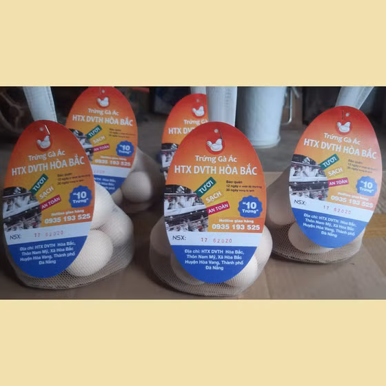 Trứng gà ác Hòa Bắc