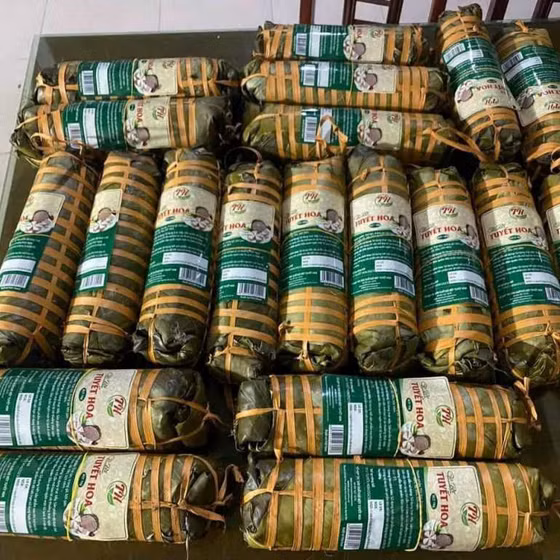 Giò bột Tuyết Hoa