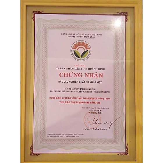 Dầu lạc nguyên chất Nông Việt