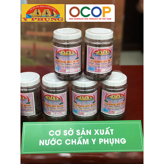 Tương ớt rim Y Phụng 