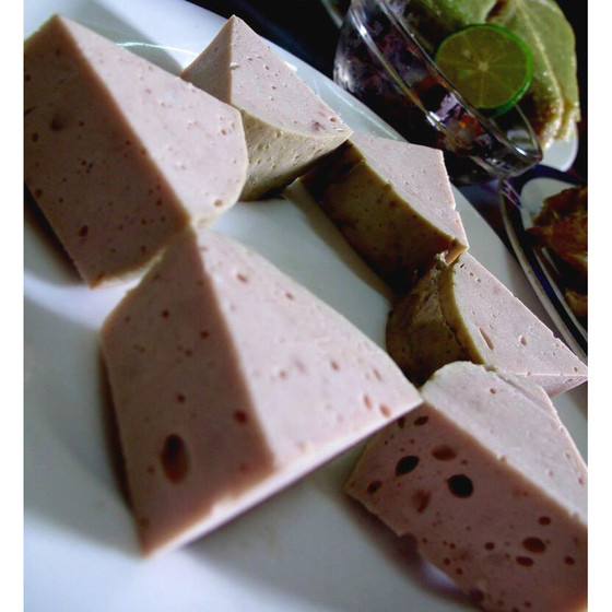 Chả heo Hiếu Huynh