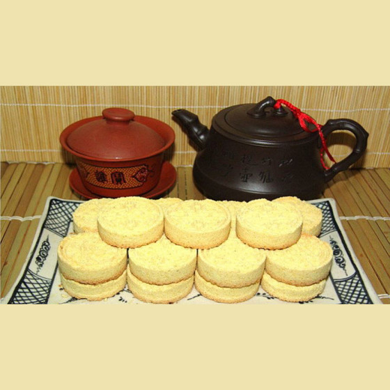 Bánh đậu xanh nướng nhân thịt Bà Nhung