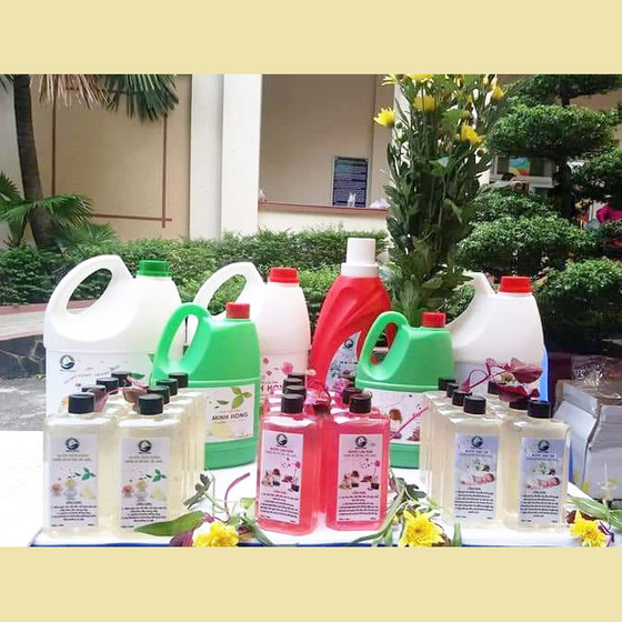 Nước rửa chén sinh học Minh Hồng