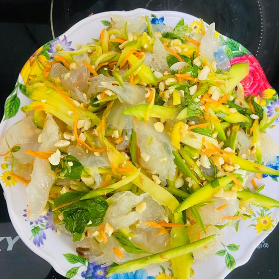 Sứa ép bãi ngang Thạch Hà