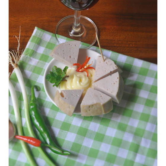 Chả heo Hiếu Huynh