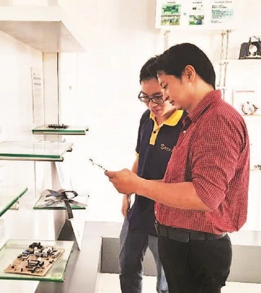 Khu trưng bày các bo mạch điện tử tại Khu Công nghệ cao Thành phố Hồ Chí Minh.
