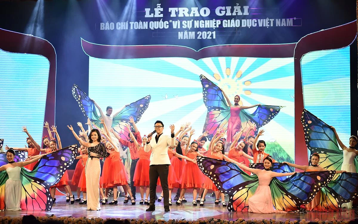 Trao Giải báo chí toàn quốc “Vì sự nghiệp Giáo dục Việt Nam”