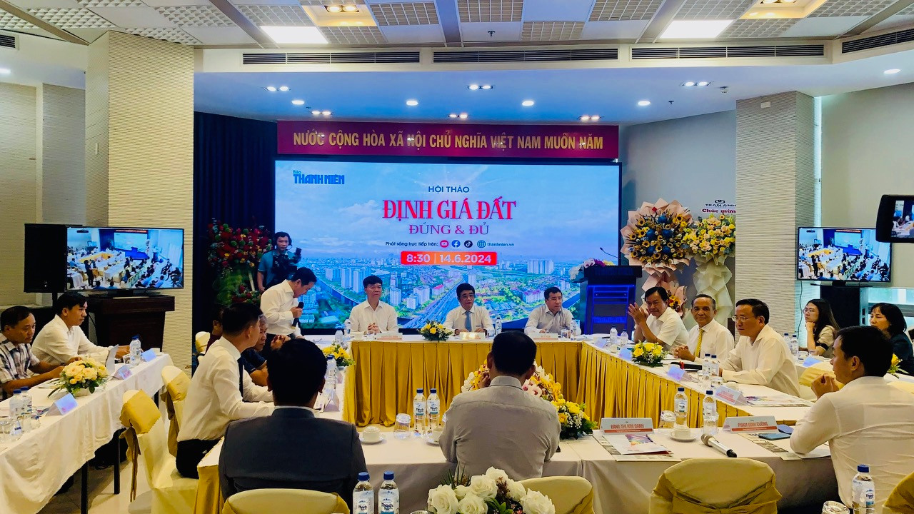 Toàn cảnh hội thảo “Định giá đất: đúng và đủ”.