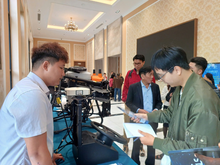 DTALS jordbrukstekniska produkter har fått stor uppmärksamhet. gen-h-z7325301785120-8dc27a4d1c57f0a0955a762b511769e2.jpg