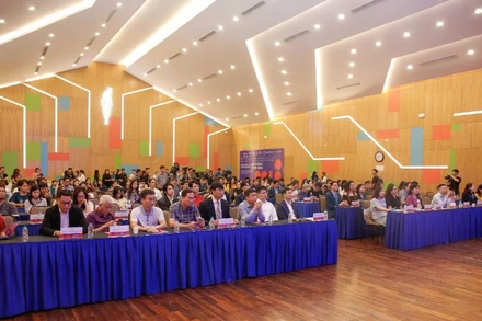 Lễ phát động chiến dịch truyền thông "Không một mình"