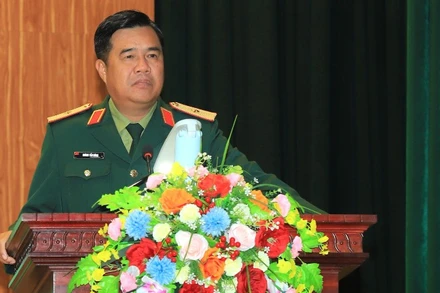 Thiếu tướng Huỳnh Tấn Hùng, Phó Chủ nhiệm Tổng cục Hậu cần-Kỹ thuật phát biểu chỉ đạo.