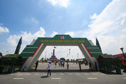 Khu triển lãm ngoài trời của Quân đội nhân dân Việt Nam.