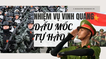 Cán bộ, chiến sĩ tập luyện tại Trung tâm Huấn luyện và Bồi dưỡng nghiệp vụ (K20), Hà Nội. (Ảnh: THẾ ĐẠI)