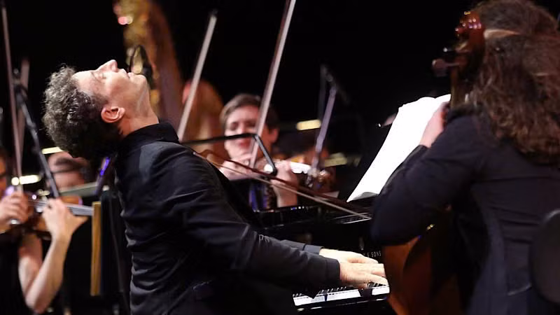 Chương trình diễn sẽ ra tại Hà Nội vào ngày 12/7.