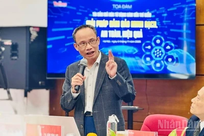 Tiến sĩ Cấn Văn Lực, Chuyên gia kinh tế trưởng BIDV, thành viên Hội đồng tư vấn chính sách của Thủ tướng Chính phủ. (Ảnh: HNV)