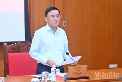 Đồng chí Trần Cẩm Tú, Ủy viên Bộ Chính trị, Thường trực Ban Bí thư. (Ảnh: ĐĂNG KHOA)