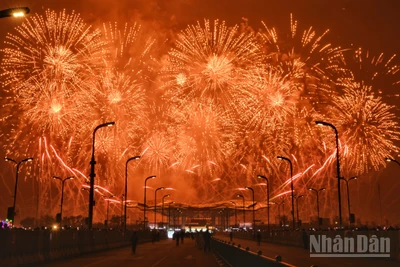 Màn trình diễn pháo hoa của đội Mỹ.
