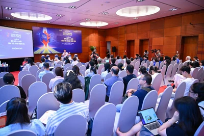 (Ảnh minh họa: Phiên thảo luận về dữ liệu cho báo chí tại Diễn đàn báo chí toàn quốc 2025)