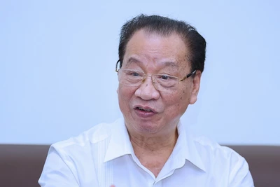 GS,TS Phùng Hữu Phú, nguyên Phó Chủ tịch Thường trực Hội đồng Lý luận Trung ương