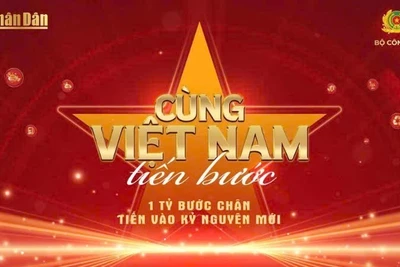Một tỷ bước chân tiến vào kỷ nguyên mới "Cúng Việt Nam tiến bước".