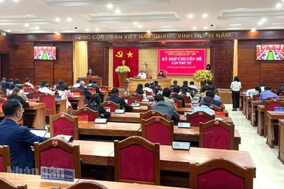 Quang cảnh kỳ họp.