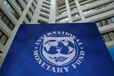 IMF đã điều chỉnh dự báo triển vọng kinh tế toàn cầu, nhưng vẫn tỏ ra khá dè dặt.