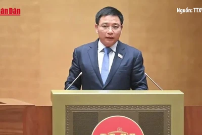 [Video] Bộ trưởng Bộ Tài chính trả lời chất vấn về thúc đẩy tăng trưởng kinh tế