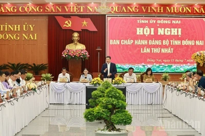 Quang cảnh Hội nghị Ban Chấp hành Đảng bộ tỉnh Đồng Nai.