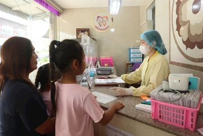 Trong dự án thí điểm "Nâng cấp UCS", dịch vụ nha khoa tại các phòng khám được người dân đánh giá cao.