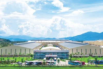 Nhà máy sản xuất và chế tạo động cơ ô-tô tại Khu công nghiệp sản xuất, lắp ráp ô-tô Kim Long Motor Huế.