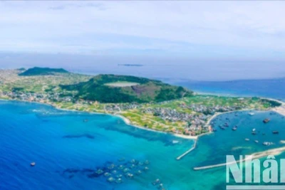 Đảo Lý Sơn, vùng đất tinh hoa di sản lễ hội và địa chất.