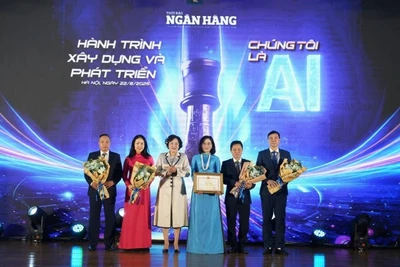 Thời báo Ngân hàng được Thống đốc Ngân hàng Nhà nước tặng bằng khen vì đã có thành tích xuất sắc trong công tác truyền thông chủ trương, chính sách, các Nghị quyết lớn của Đảng và Nhà nước