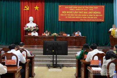 Quang cảnh hội nghị.