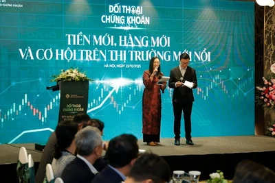 Hình ảnh tại sự kiện Đối thoại với chủ đề “Tiền mới, hàng mới và Cơ hội trên thị trường mới nổi”.