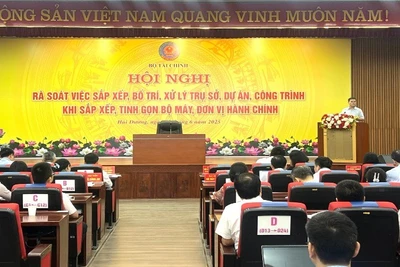 Toàn cảnh buổi làm việc. (Ảnh: MINH PHƯƠNG)