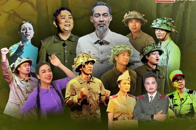 Các nghệ sĩ Nhà hát chèo Quân đội trong vở "Đại tướng Võ Nguyên Giáp".