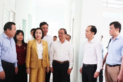 Phó Chủ tịch Quốc hội Nguyễn Thị Thanh cùng đoàn công tác đã kiểm tra thực tế công tác chuẩn bị bầu cử tại một số địa phương trên địa bàn Tây Ninh.