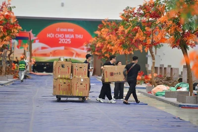 Không gian trưng bày tại khu triển lãm đã được gấp rút hoàn thiện. (Ảnh: BTC)