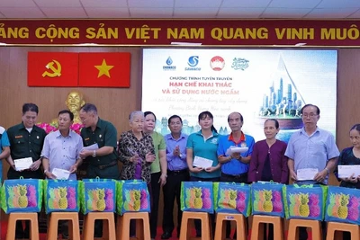 Công ty Cổ phần Cấp nước Chợ Lớn tổ chức Chương trình “Tuyên truyền hạn chế khai thác và sử dụng nước ngầm vì sức khoẻ cộng đồng và chung tay xây dựng phường Bình Hưng Hòa xanh”.