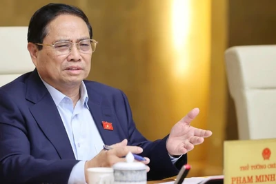 Thủ tướng làm Trưởng Ban Chỉ đạo của Chính phủ về cải cách thủ tục hành chính và phân cấp, phân quyền