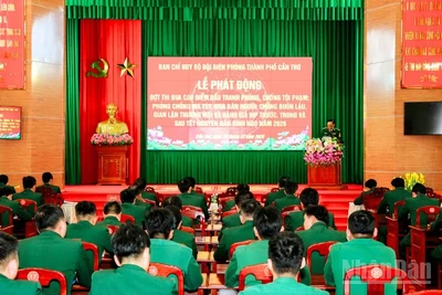 Quang cảnh buổi lễ phát động.