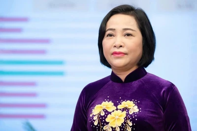 Phó Chủ tịch Quốc hội Nguyễn Thị Thanh, Ủy viên Hội đồng Bầu cử Quốc gia, Phó Trưởng Tiểu ban Nhân sự thuộc Hội đồng Bầu cử Quốc gia trao đổi với báo chí. (Ảnh: Phạm Thắng)