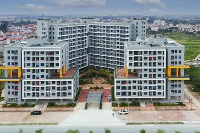 Các địa phương phải đôn đốc chủ đầu tư tập trung nguồn lực, thi công với tinh thần “vượt nắng, thắng mưa”, hoàn thành 26.000 căn nhà ở xã hội ngay trong năm 2025. (Ảnh: PV)