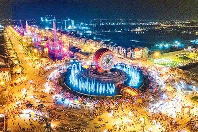 Trục đường lễ hội tại Sun Urban City Hà Nam.