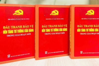 "Đấu tranh bảo vệ nền tảng tư tưởng của Đảng trong giai đoạn mới"